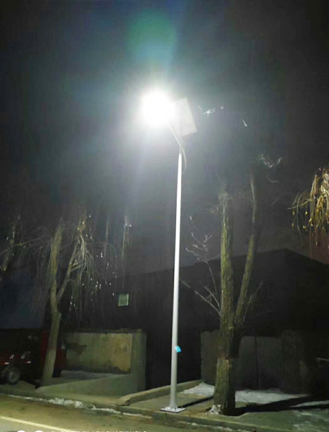 积石山县泽库太阳能路灯项目