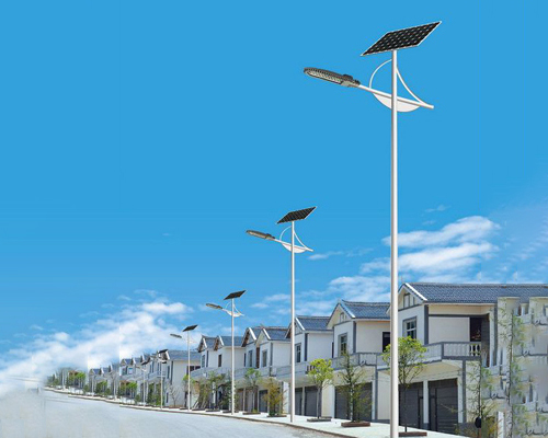 1742827400379537.jpg 泽库太阳能路灯.jpg