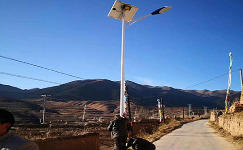 泽库兰州智慧路灯安装必备设计要素：打造高效智能的城市照明系统