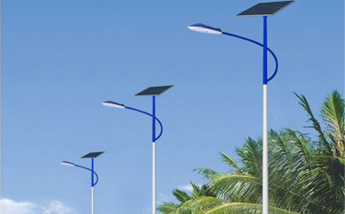 泽库太阳能路灯防触电安全指南：如何选择与维护