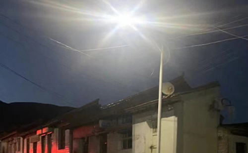 农村院子里最适合的泽库太阳能路灯亮度与安装要点 农村院子里最适合的泽库太阳能路灯亮度与安装要点